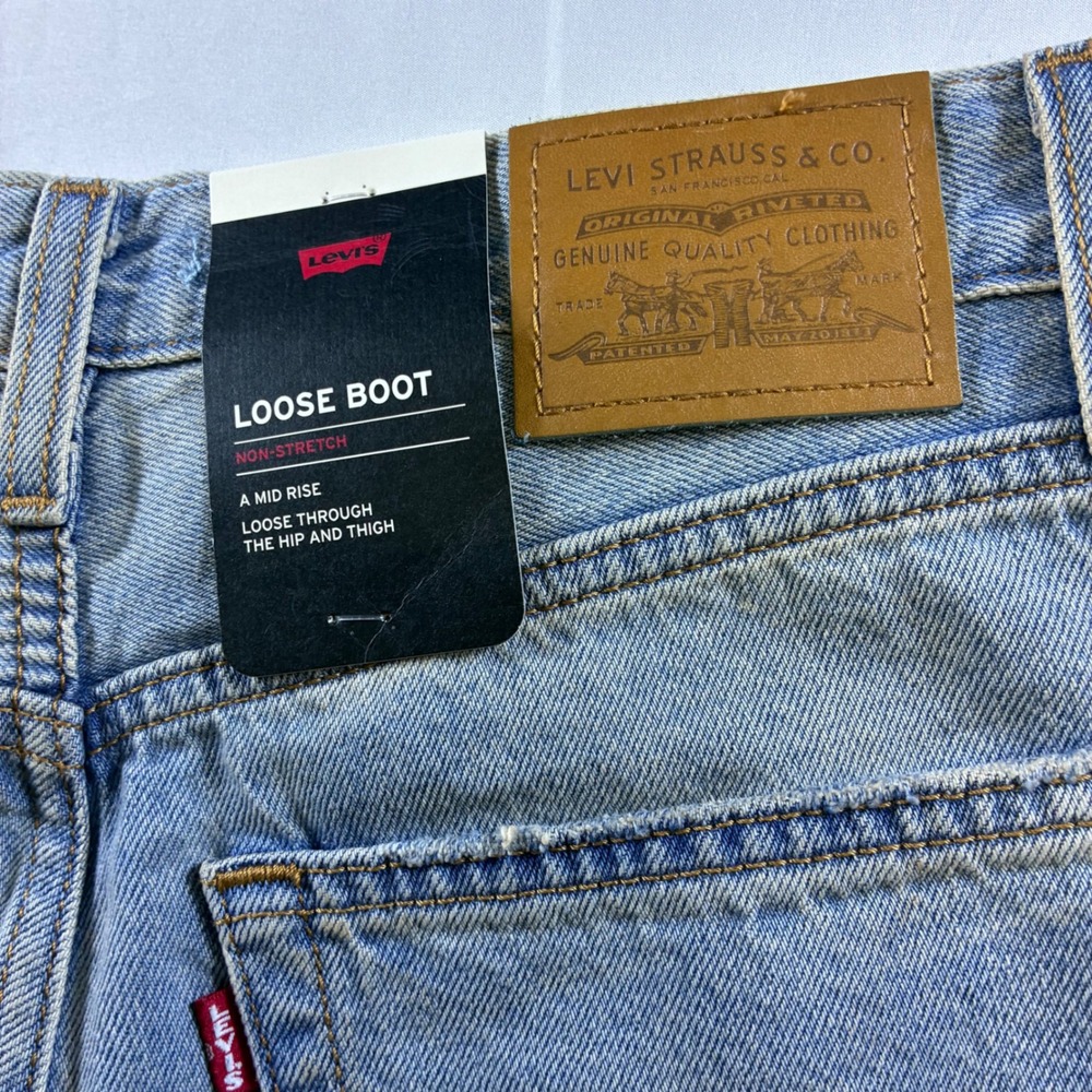 Levis Premium Loose Boot Jeans Light Wash Mid Rise Wide Leg 28x31 NEW - Picture 7 of 9